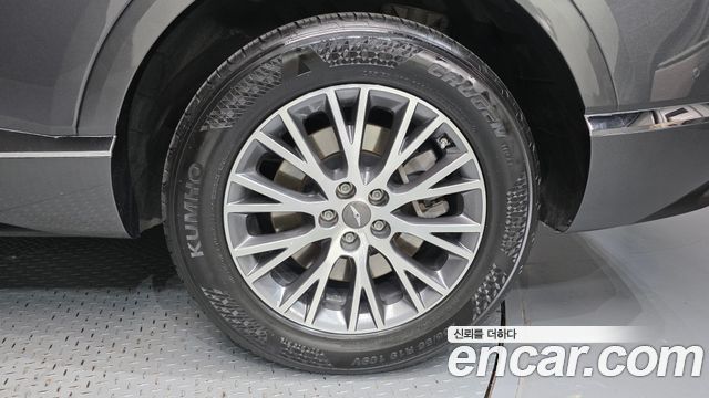 Genesis GV80 2021 — photo 7