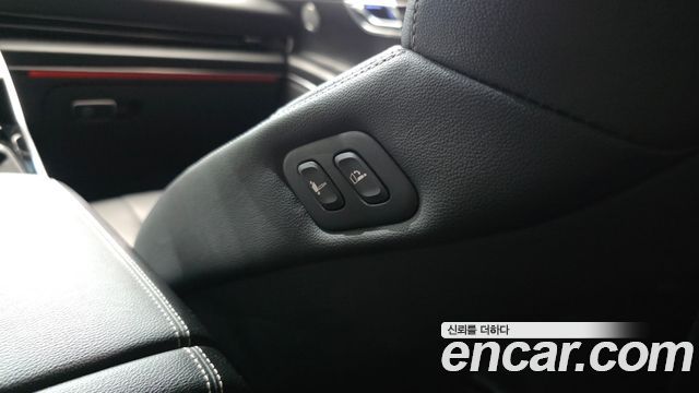 Genesis GV80 2021 — photo 30