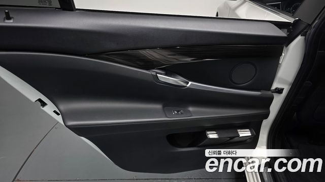 BMW Gran Turismo 2017 — photo 15
