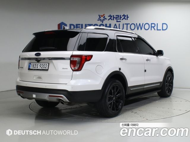 Ford Explorer 2017 — photo 2