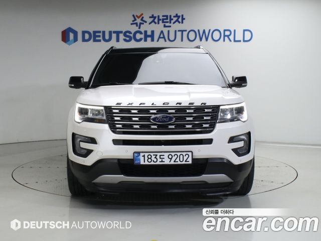 Ford Explorer 2017 — photo 3