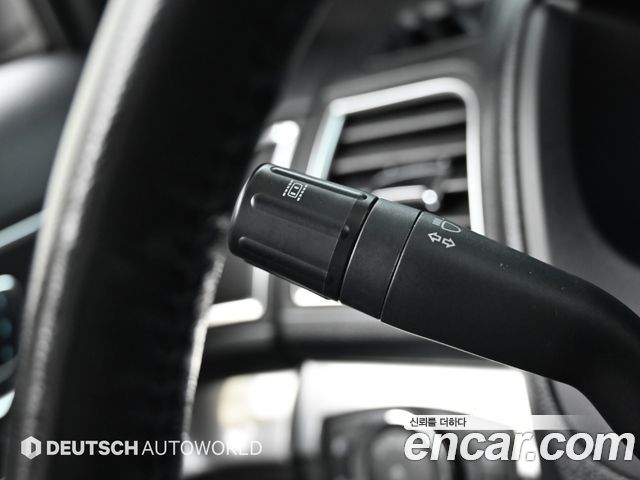 Ford Explorer 2017 — photo 16