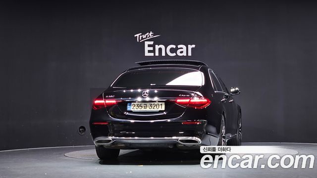 Mercedes-Benz S-Class 2023 — photo 4