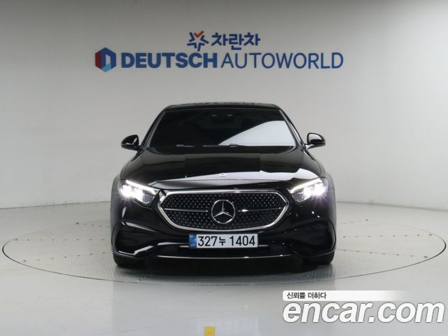 Mercedes-Benz E-Class 2026 — photo 3