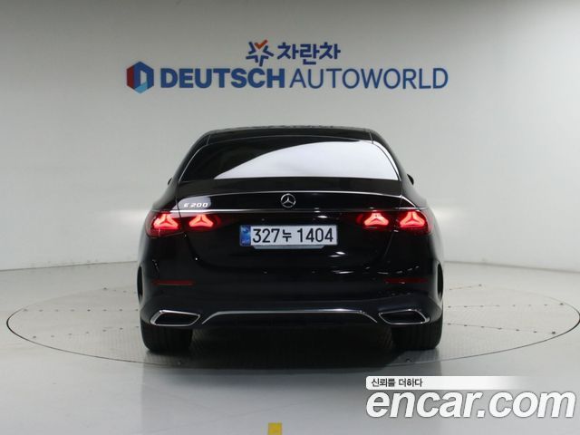 Mercedes-Benz E-Class 2026 — photo 4