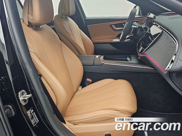 Mercedes-Benz E-Class 2026 — photo 10