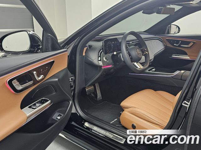 Mercedes-Benz E-Class 2026 — photo 11