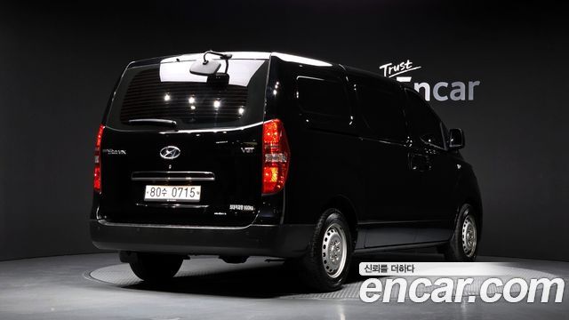 Hyundai Starex 2020 — photo 2