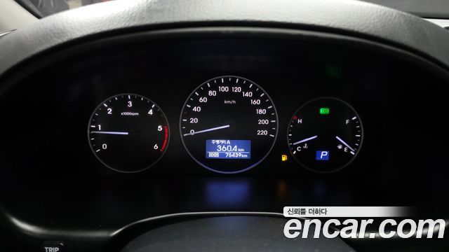 Hyundai Starex 2020 — photo 8