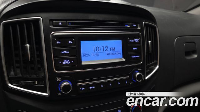 Hyundai Starex 2020 — photo 16