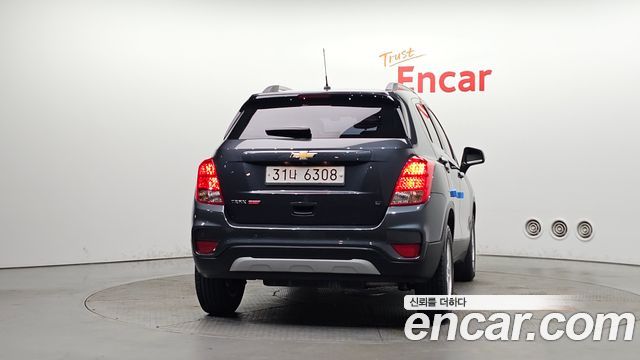 Chevrolet Korea Trax 2018 — photo 4