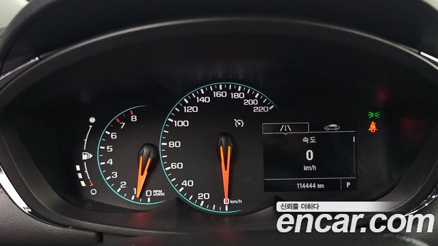 Chevrolet Korea Trax 2018 — photo 8