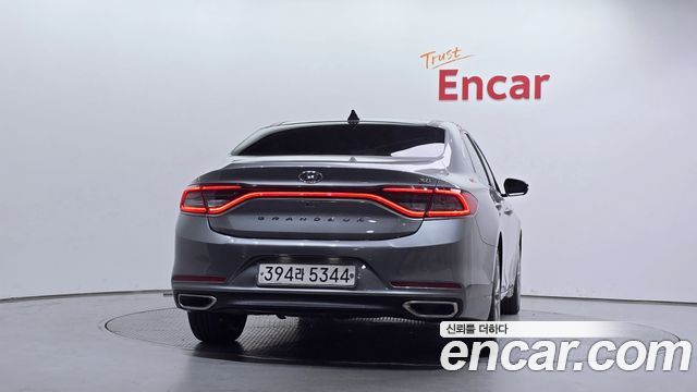 Hyundai Grandeur 2018 — photo 4