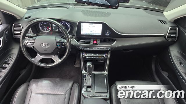 Hyundai Grandeur 2018 — photo 10