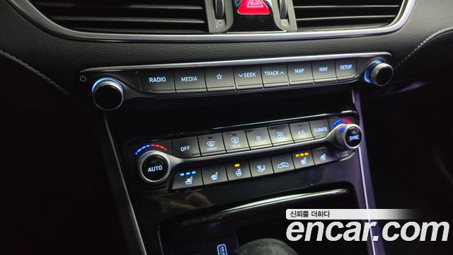 Hyundai Grandeur 2018 — photo 22