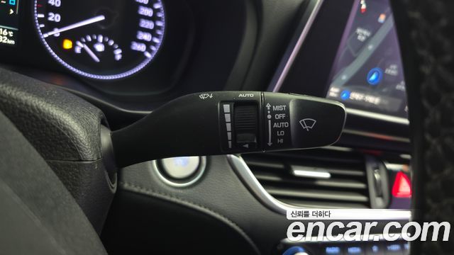 Hyundai Grandeur 2018 — photo 24