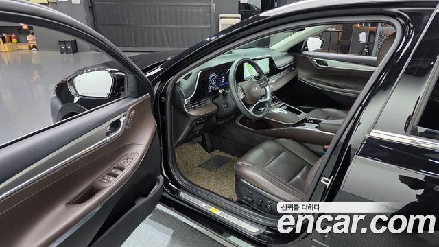Hyundai Grandeur 2023 — photo 13