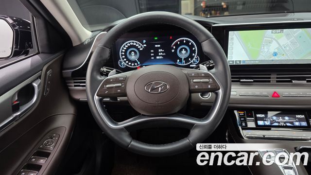 Hyundai Grandeur 2023 — photo 19