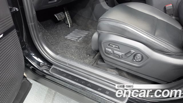 Hyundai Santafe 2024 — photo 24