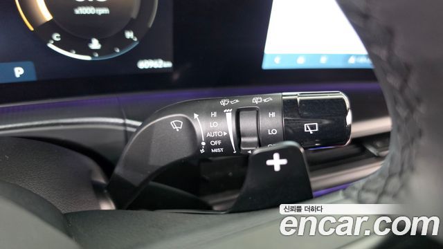 Hyundai Santafe 2024 — photo 29