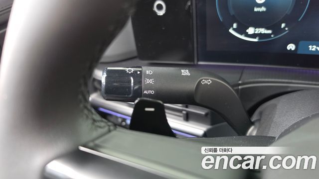 Hyundai Santafe 2024 — photo 38