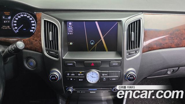 Hyundai Equus 2012 — photo 14