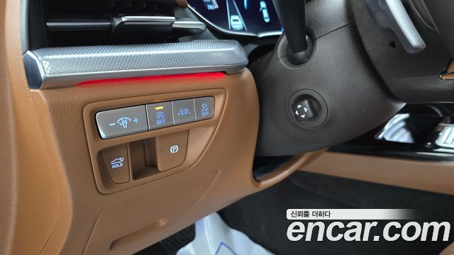 Genesis G80 2021 — photo 24