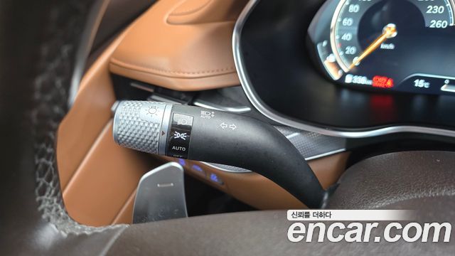 Genesis G80 2021 — photo 28