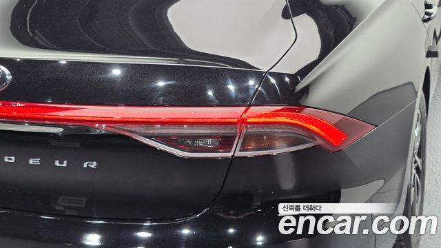 Hyundai Grandeur 2020 — photo 9