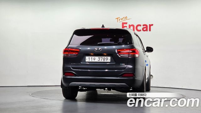 Kia Sorento 2015 — photo 4