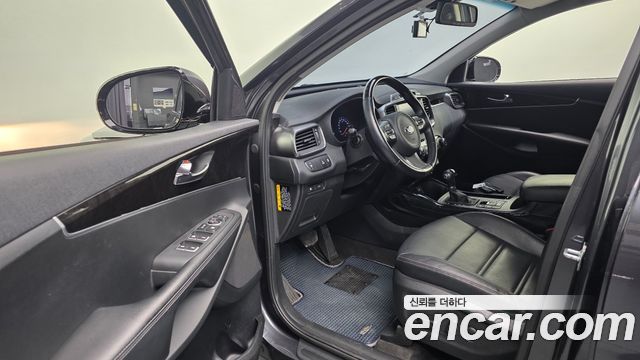 Kia Sorento 2015 — photo 17