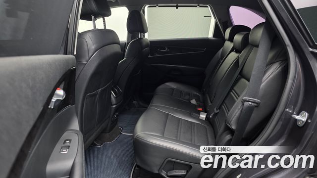 Kia Sorento 2015 — photo 16