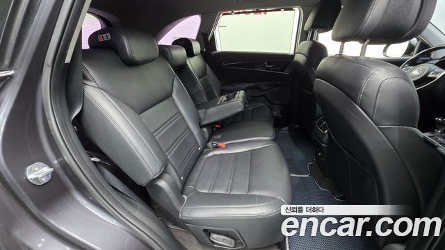 Kia Sorento 2015 — photo 29