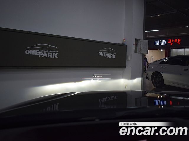 BMW 4-Series 2025 — photo 10
