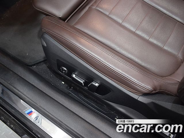 BMW 4-Series 2025 — photo 12