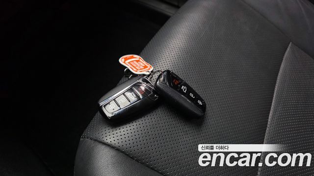 Hyundai Equus 2015 — photo 17