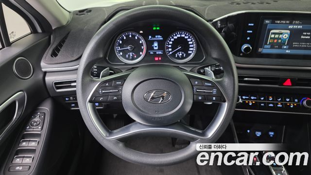 Hyundai Sonata 2021 — photo 19