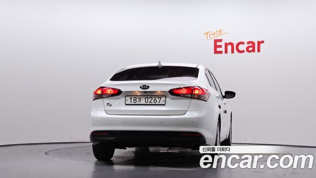 Kia K3 2016 — photo 4