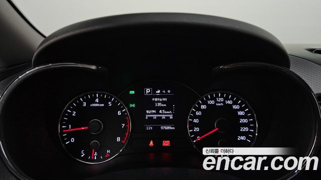 Kia K3 2016 — photo 11