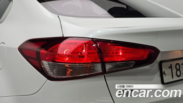Kia K3 2016 — photo 9