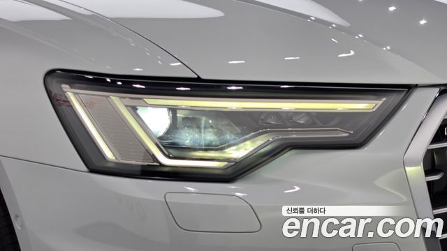 Audi A6 2021 — photo 8