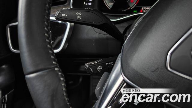 Audi A6 2021 — photo 28