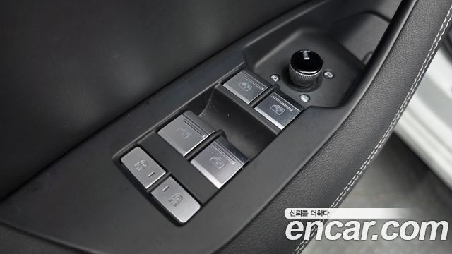 Audi A6 2021 — photo 29