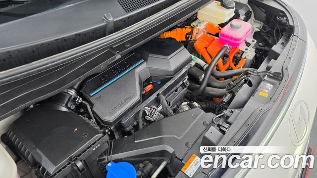 Hyundai Staria 2025 — photo 6