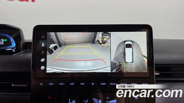 Hyundai Staria 2025 — photo 20