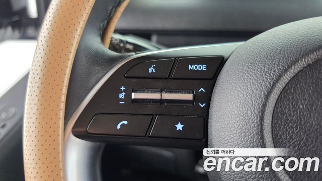 Hyundai Staria 2025 — photo 32