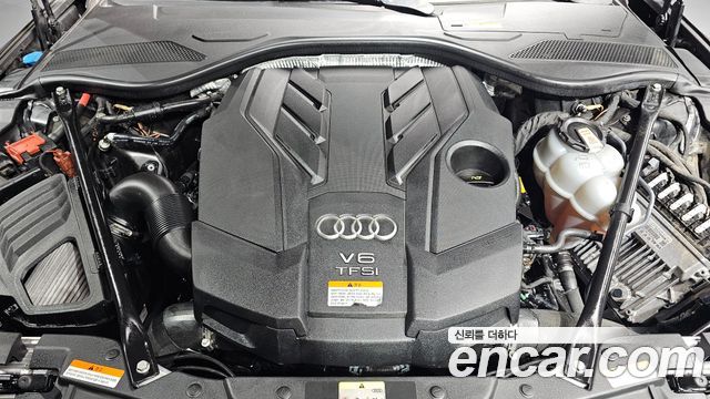 Audi A8 2023 — photo 6