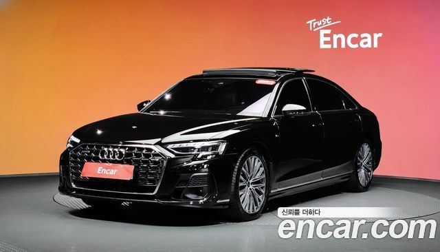Audi A8 2023 — photo 1