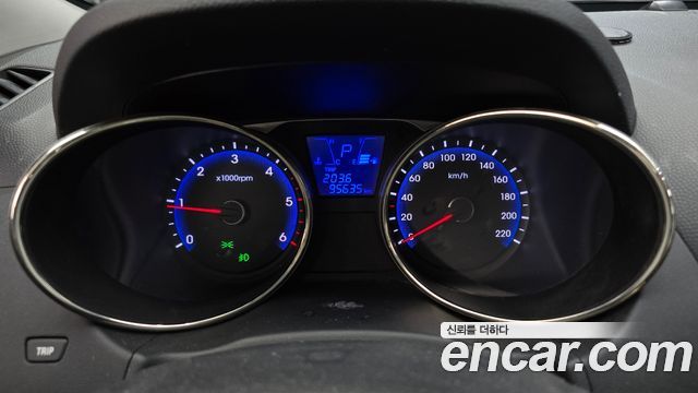Hyundai Tucson 2012 — photo 11