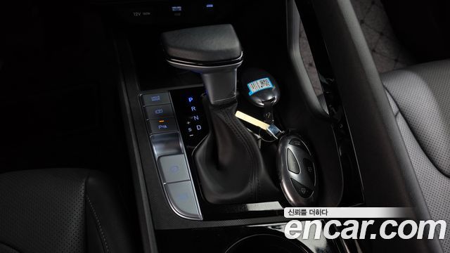 Hyundai AVANTE 2026 — photo 12